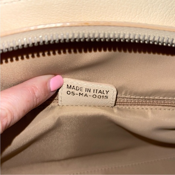 Christian Dior Embroidered Floral Trotter Canvas Handbag - Picture 13 of 16